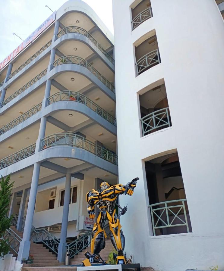 Perdana Serviced Apartment & Resorts Padang Mat Sirat Екстер'єр фото