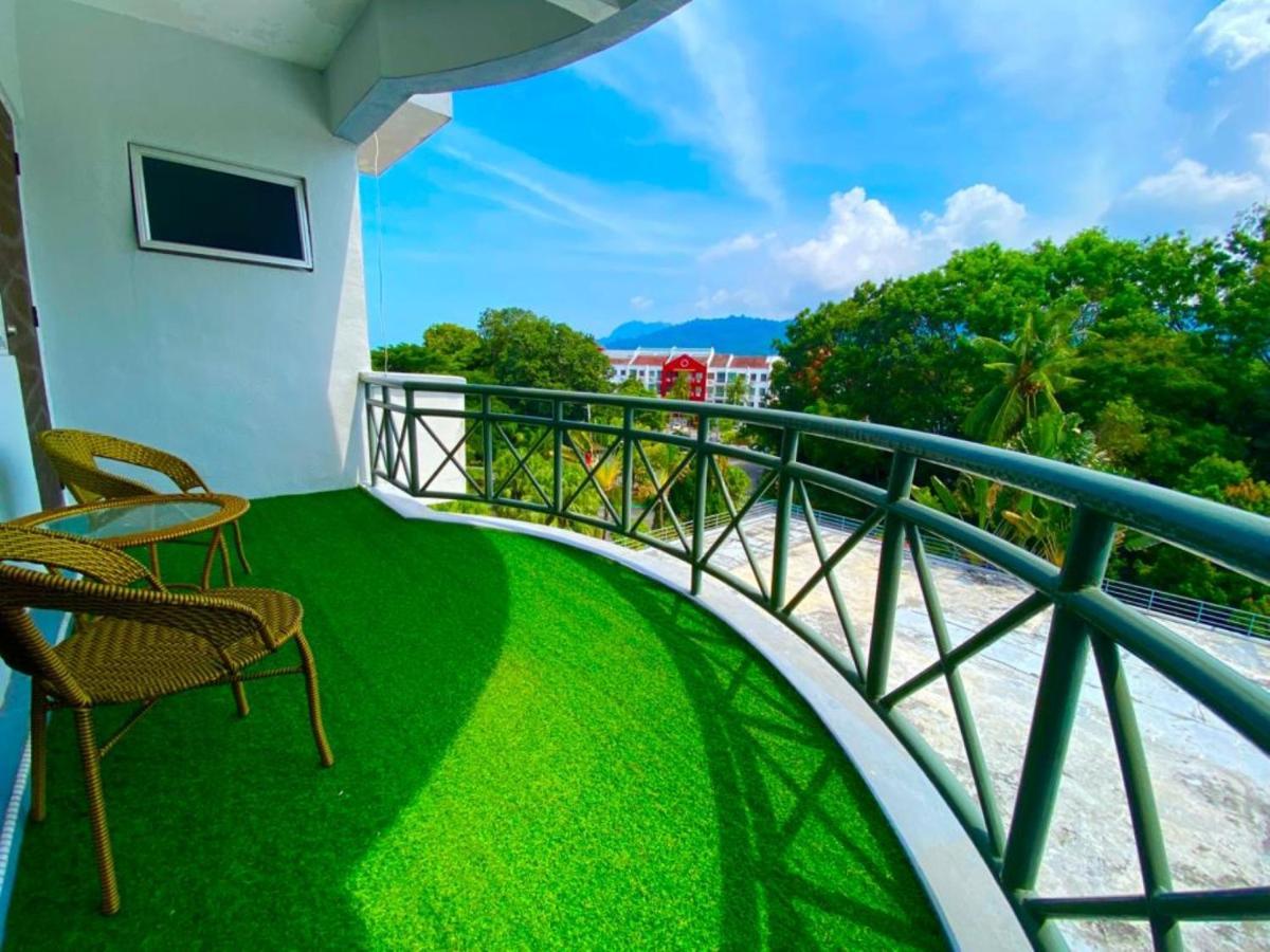 Perdana Serviced Apartment & Resorts Padang Mat Sirat Екстер'єр фото