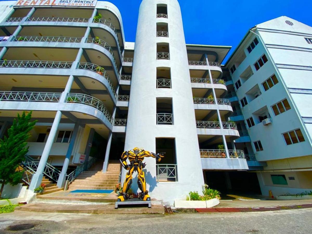 Perdana Serviced Apartment & Resorts Padang Mat Sirat Екстер'єр фото