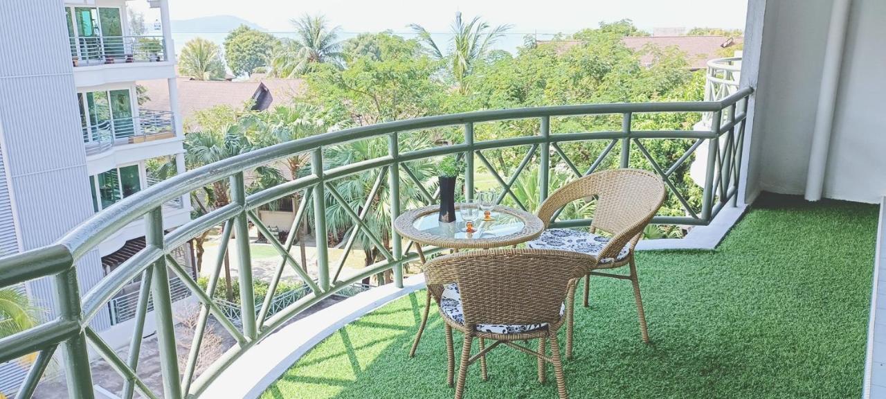 Perdana Serviced Apartment & Resorts Padang Mat Sirat Екстер'єр фото