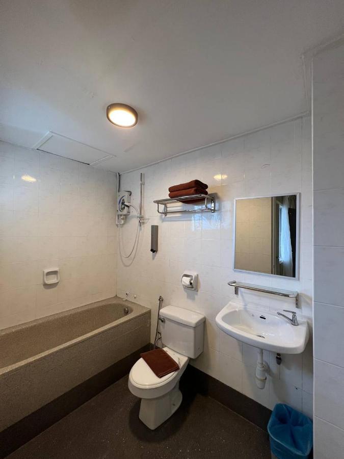 Perdana Serviced Apartment & Resorts Padang Mat Sirat Екстер'єр фото